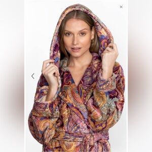 Johnny Was Cozy Robe - L/XL Hooded Sandalwood Pink